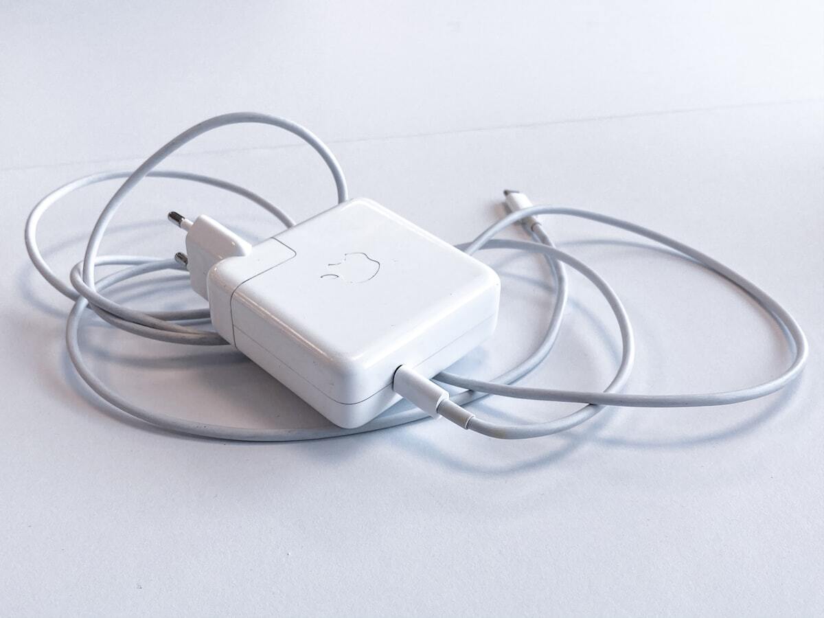 65W GaN Charger + Cable Kit